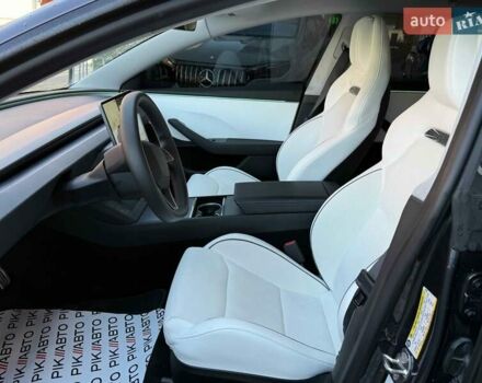 Тесла Модель 3 2024 у Львові на Automoto.ua Сірий Тесла Модель 3, об'ємом двигуна 0 л та пробігом 1 тис. км за 39900 $, фото 13 на Automoto.ua