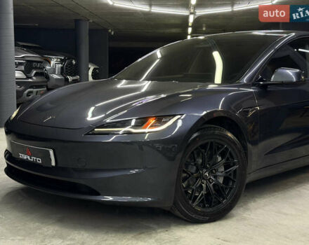 Серый Тесла Модель 3, объемом двигателя 0 л и пробегом 41 тыс. км за 25500 $, фото 8 на Automoto.ua