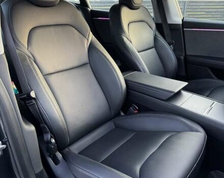 Сірий Тесла Модель 3, об'ємом двигуна 0 л та пробігом 27 тис. км за 28100 $, фото 12 на Automoto.ua