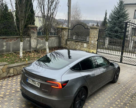 Серый Тесла Модель 3, объемом двигателя 0 л и пробегом 3 тыс. км за 27000 $, фото 10 на Automoto.ua
