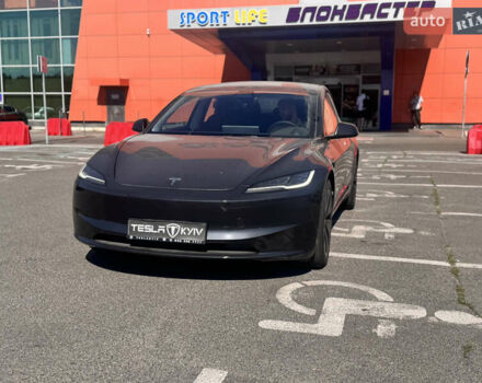 Тесла Модель 3 2024 у Києві на Automoto.ua Сірий Тесла Модель 3, об'ємом двигуна 0 л та пробігом 1 тис. км за 28500 $, фото 12 на Automoto.ua