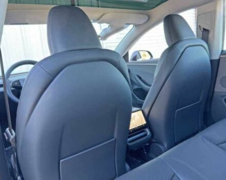 Серый Тесла Модель 3, объемом двигателя 0 л и пробегом 20 тыс. км за 15500 $, фото 15 на Automoto.ua