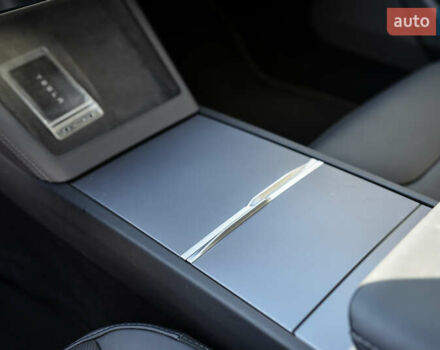 Серый Тесла Модель 3, объемом двигателя 0 л и пробегом 14 тыс. км за 31699 $, фото 22 на Automoto.ua