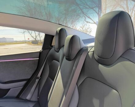 Серый Тесла Модель 3, объемом двигателя 0 л и пробегом 13 тыс. км за 9800 $, фото 11 на Automoto.ua