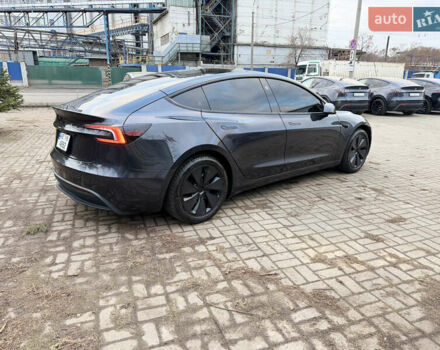 Серый Тесла Модель 3, объемом двигателя 0 л и пробегом 11 тыс. км за 26000 $, фото 10 на Automoto.ua