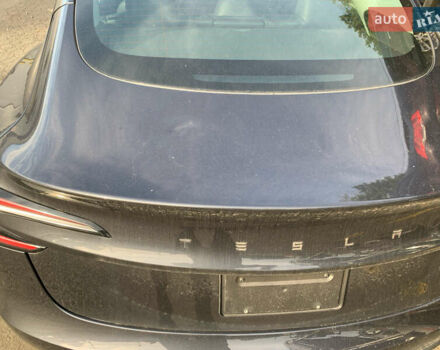 Серый Тесла Модель 3, объемом двигателя 0 л и пробегом 20 тыс. км за 24000 $, фото 8 на Automoto.ua