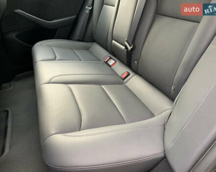 Серый Тесла Модель 3, объемом двигателя 0 л и пробегом 22 тыс. км за 32500 $, фото 65 на Automoto.ua