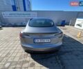 Серый Тесла Модель 3, объемом двигателя 0 л и пробегом 14 тыс. км за 29500 $, фото 5 на Automoto.ua
