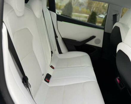 Серый Тесла Модель 3, объемом двигателя 0 л и пробегом 34 тыс. км за 33000 $, фото 18 на Automoto.ua