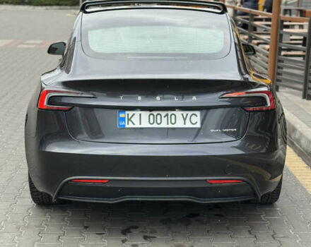 Серый Тесла Модель 3, объемом двигателя 0 л и пробегом 14 тыс. км за 35900 $, фото 4 на Automoto.ua