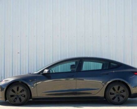 Серый Тесла Модель 3, объемом двигателя 0 л и пробегом 20 тыс. км за 15500 $, фото 3 на Automoto.ua