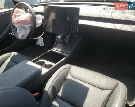 Тесла Модель 3 2024 у Києві на Automoto.ua Сірий Тесла Модель 3, об'ємом двигуна 0 л та пробігом 5 тис. км за 18900 $, фото 3 на Automoto.ua