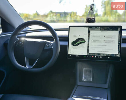 Серый Тесла Модель 3, объемом двигателя 0 л и пробегом 14 тыс. км за 31699 $, фото 11 на Automoto.ua