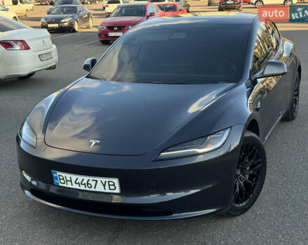 Серый Тесла Модель 3, объемом двигателя 0 л и пробегом 40 тыс. км за 28500 $, фото 12 на Automoto.ua