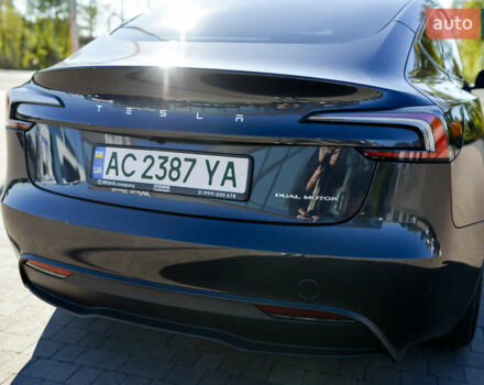 Серый Тесла Модель 3, объемом двигателя 0 л и пробегом 14 тыс. км за 31699 $, фото 33 на Automoto.ua