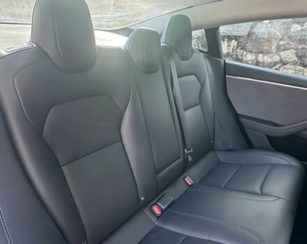 Серый Тесла Модель 3, объемом двигателя 0 л и пробегом 10 тыс. км за 15400 $, фото 11 на Automoto.ua