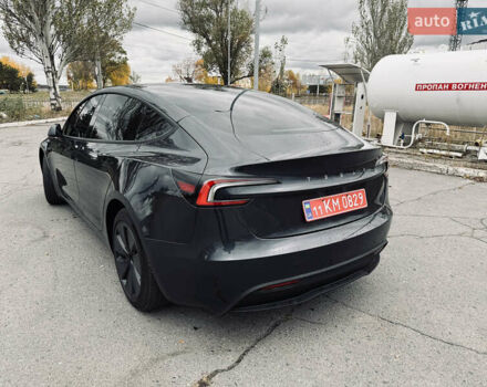 Тесла Модель 3 2024 в Днепре (Днепропетровске) на Automoto.ua Серый Тесла Модель 3, объемом двигателя 0 л и пробегом 6 тыс. км за 25600 $, фото 6 на Automoto.ua