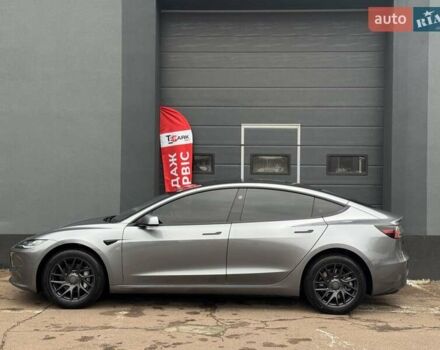 Серый Тесла Модель 3, объемом двигателя 0 л и пробегом 11 тыс. км за 31499 $, фото 5 на Automoto.ua