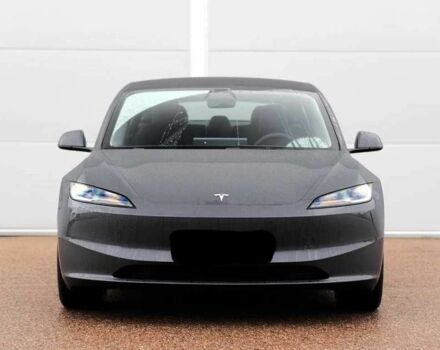 Серый Тесла Модель 3, объемом двигателя 0 л и пробегом 10 тыс. км за 19500 $, фото 1 на Automoto.ua