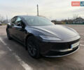 Серый Тесла Модель 3, объемом двигателя 0 л и пробегом 7 тыс. км за 32000 $, фото 1 на Automoto.ua