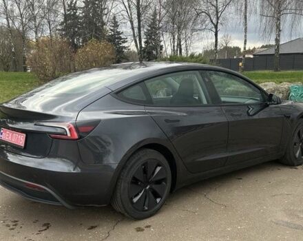 Серый Тесла Модель 3, объемом двигателя 0 л и пробегом 20 тыс. км за 27500 $, фото 3 на Automoto.ua