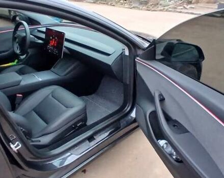 Серый Тесла Модель 3, объемом двигателя 0 л и пробегом 11 тыс. км за 26900 $, фото 12 на Automoto.ua