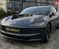 Серый Тесла Модель 3, объемом двигателя 0 л и пробегом 9 тыс. км за 33500 $, фото 2 на Automoto.ua
