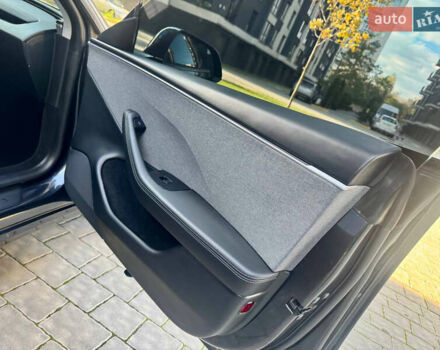 Сірий Тесла Модель 3, об'ємом двигуна 0 л та пробігом 5 тис. км за 29500 $, фото 57 на Automoto.ua
