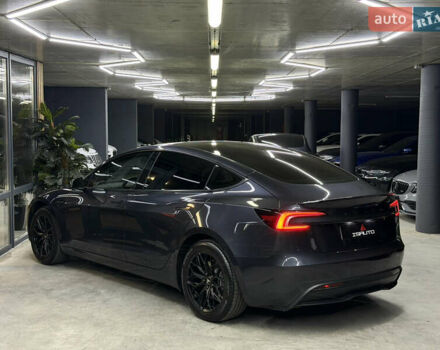 Серый Тесла Модель 3, объемом двигателя 0 л и пробегом 41 тыс. км за 25500 $, фото 9 на Automoto.ua