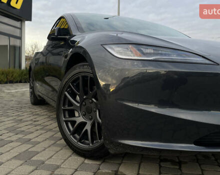 Серый Тесла Модель 3, объемом двигателя 0 л и пробегом 9 тыс. км за 33500 $, фото 29 на Automoto.ua