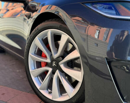 Серый Тесла Модель 3, объемом двигателя 0 л и пробегом 4 тыс. км за 38400 $, фото 7 на Automoto.ua