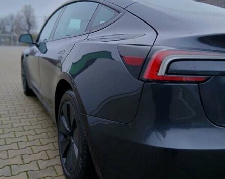 Серый Тесла Модель 3, объемом двигателя 0 л и пробегом 3 тыс. км за 28500 $, фото 1 на Automoto.ua