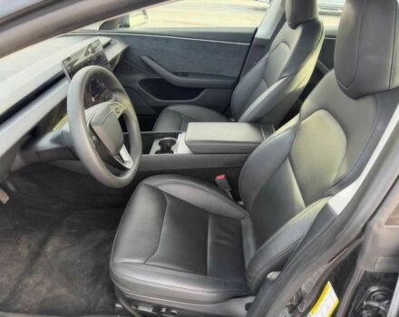 Серый Тесла Модель 3, объемом двигателя 0 л и пробегом 17 тыс. км за 11200 $, фото 6 на Automoto.ua