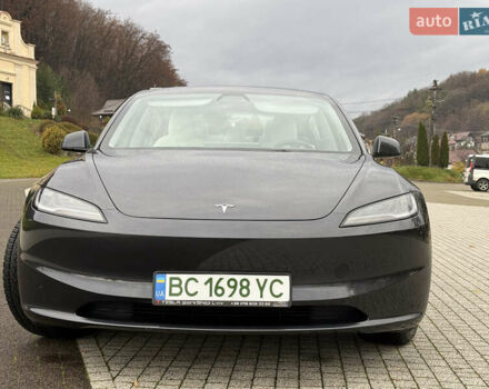 Серый Тесла Модель 3, объемом двигателя 0 л и пробегом 13 тыс. км за 30000 $, фото 8 на Automoto.ua