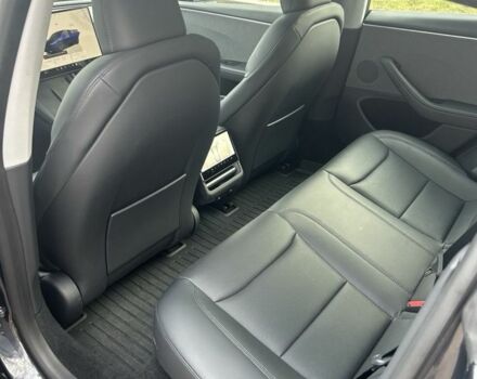 Серый Тесла Модель 3, объемом двигателя 0 л и пробегом 20 тыс. км за 27500 $, фото 9 на Automoto.ua