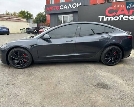 Тесла Модель 3 2024 в Киеве на Automoto.ua Серый Тесла Модель 3, объемом двигателя 0 л и пробегом 9 тыс. км за 42000 $, фото 3 на Automoto.ua