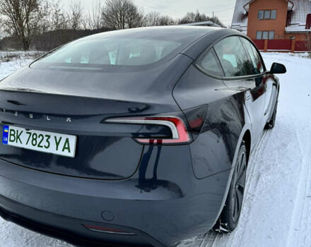 Серый Тесла Модель 3, объемом двигателя 0 л и пробегом 2 тыс. км за 30900 $, фото 3 на Automoto.ua