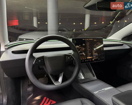 Серый Тесла Модель 3, объемом двигателя 0 л и пробегом 41 тыс. км за 25500 $, фото 24 на Automoto.ua