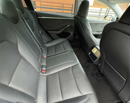 Серый Тесла Модель 3, объемом двигателя 0 л и пробегом 14 тыс. км за 35900 $, фото 15 на Automoto.ua