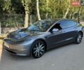 Серый Тесла Модель 3, объемом двигателя 0 л и пробегом 25 тыс. км за 28000 $, фото 1 на Automoto.ua