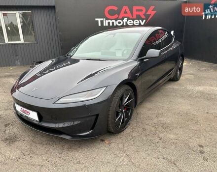 Тесла Модель 3 2024 в Киеве на Automoto.ua Серый Тесла Модель 3, объемом двигателя 0 л и пробегом 9 тыс. км за 42000 $, фото 2 на Automoto.ua