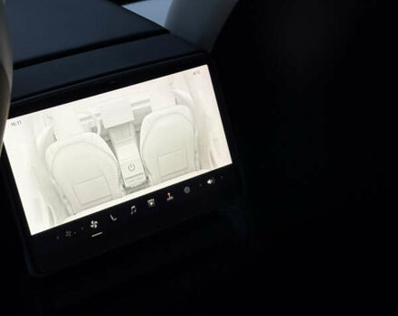 Сірий Тесла Модель 3, об'ємом двигуна 0 л та пробігом 15 тис. км за 29999 $, фото 12 на Automoto.ua