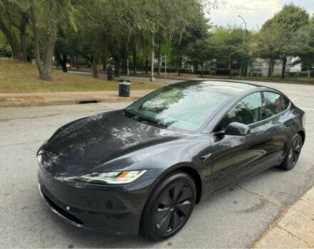 Серый Тесла Модель 3, объемом двигателя 0 л и пробегом 15 тыс. км за 16500 $, фото 2 на Automoto.ua