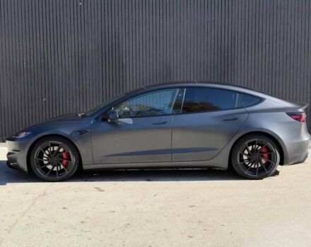 Серый Тесла Модель 3, объемом двигателя 0 л и пробегом 13 тыс. км за 9800 $, фото 3 на Automoto.ua