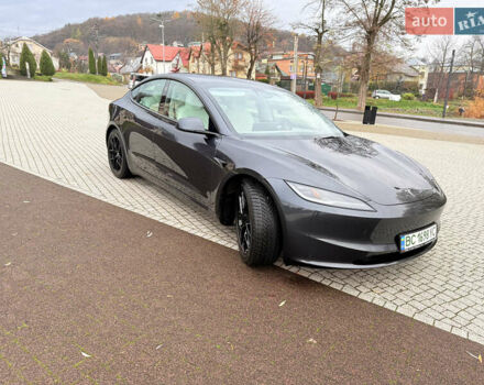 Серый Тесла Модель 3, объемом двигателя 0 л и пробегом 13 тыс. км за 30000 $, фото 2 на Automoto.ua