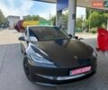 Серый Тесла Модель 3, объемом двигателя 0 л и пробегом 30 тыс. км за 25500 $, фото 4 на Automoto.ua