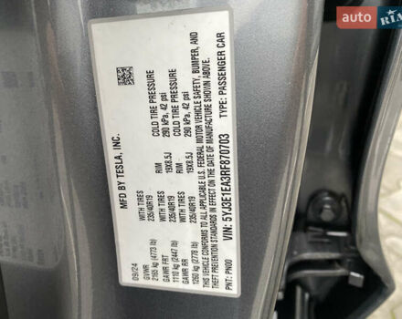Серый Тесла Модель 3, объемом двигателя 0 л и пробегом 25 тыс. км за 30800 $, фото 10 на Automoto.ua