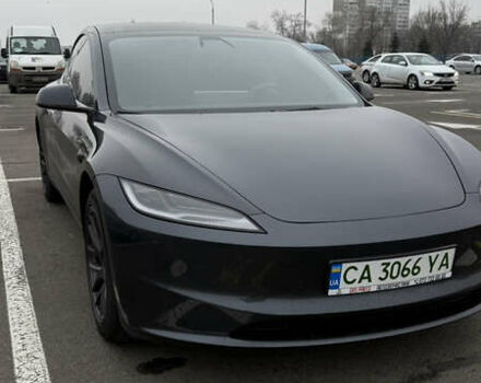 Серый Тесла Модель 3, объемом двигателя 0 л и пробегом 6 тыс. км за 26100 $, фото 3 на Automoto.ua