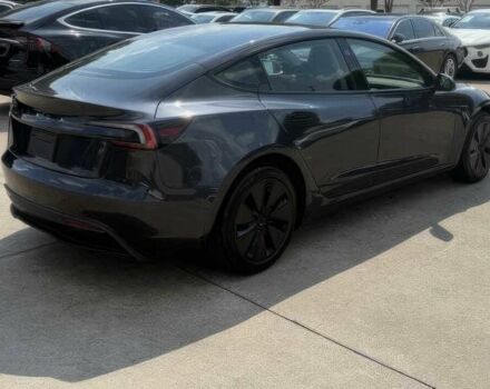 Серый Тесла Модель 3, объемом двигателя 0 л и пробегом 27 тыс. км за 14200 $, фото 7 на Automoto.ua