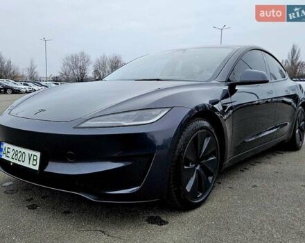 Серый Тесла Модель 3, объемом двигателя 0 л и пробегом 23 тыс. км за 29900 $, фото 1 на Automoto.ua